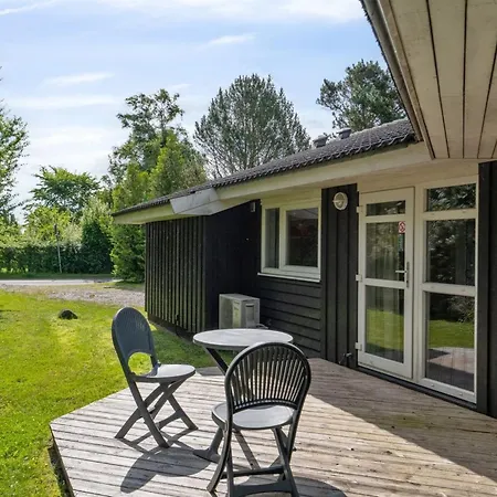 Holiday home Falka - 300m From The Sea By Interhome Borkop