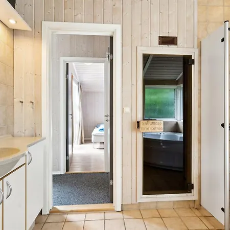 Falka - 300m From The Sea By Interhome Børkop